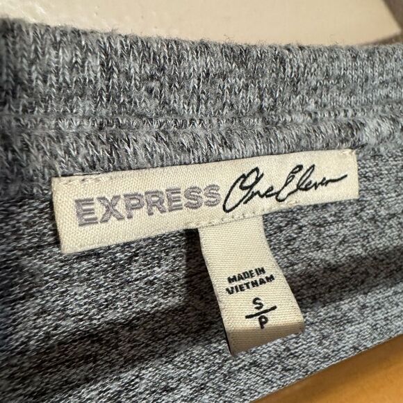 Gray Express V-Neck Lightweight Sweater Size S EUC - Picture 5 of 5